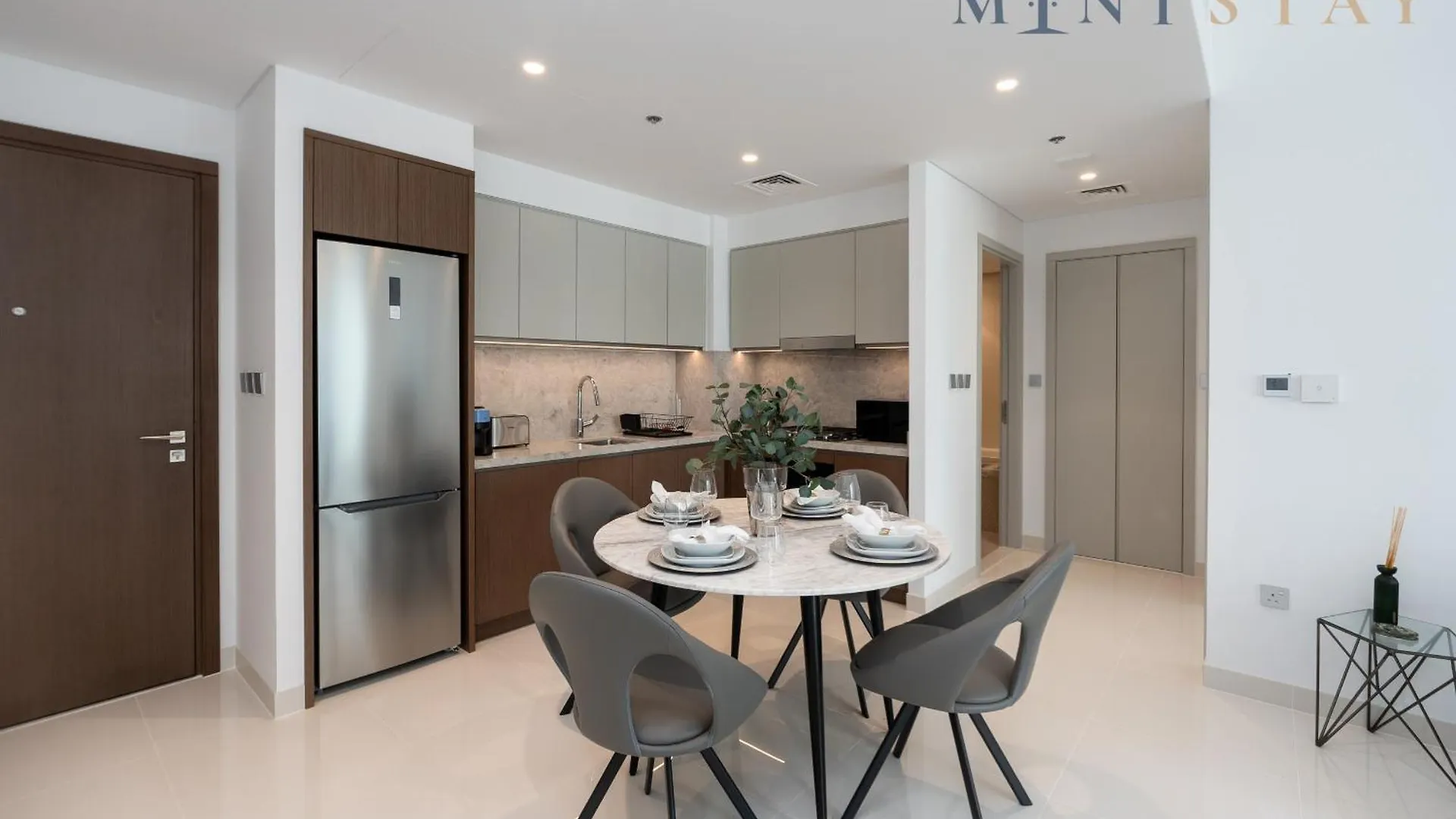Beach Isle 2, Emaar Beachfront - Mint Stay Dubai