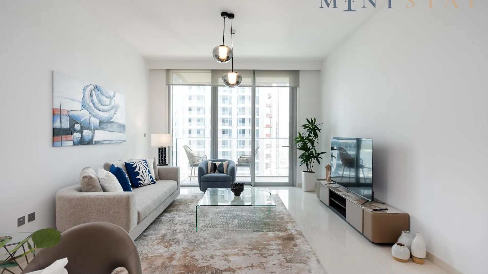 Beach Isle 2, Emaar Beachfront - Mint Stay Dubai
